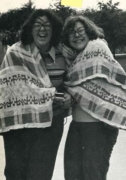 260_Elise_Yore_and_Patty_Engels55