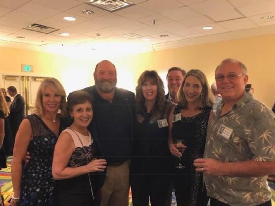 560_101018paulygirls