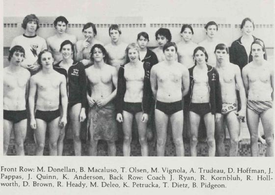 560_swimmingteam22